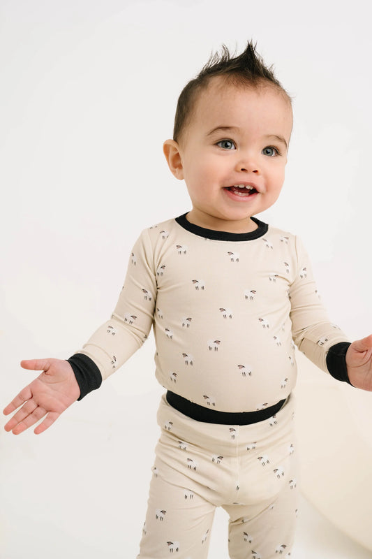 Cozy Sheep Bamboo Set