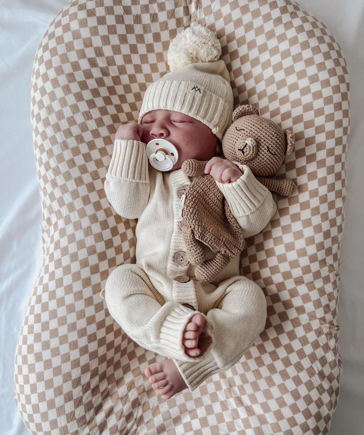 Cuddle Me Bear
